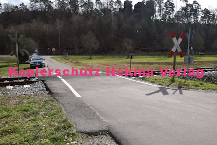 Hinterweidenthal Eisenbahn - Hinterweidenthal Bahnübergang BÜ 3,4 - Planetenweg
