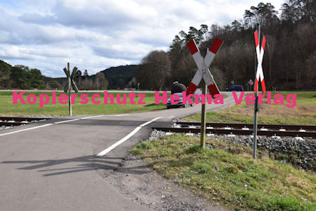 Hinterweidenthal Eisenbahn - Hinterweidenthal Bahnübergang BÜ 3,4 - Planetenweg