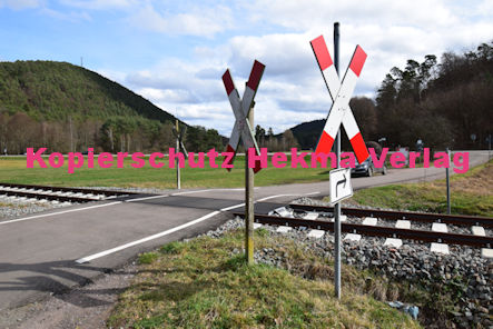 Hinterweidenthal Eisenbahn - Hinterweidenthal Bahnübergang BÜ 3,4 - Planetenweg
