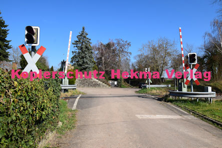 Kapellen-Drusweiler (Pfalz) Eisenbahn - Bahnübergang BÜ 7,4 - 1341 - Friedhofstr./Friedhof