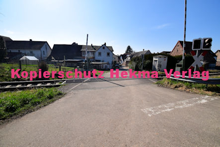 Kapellen-Drusweiler (Pfalz) Eisenbahn - Bahnübergang BÜ 7,4 - 1341 - Friedhofstr./Friedhof