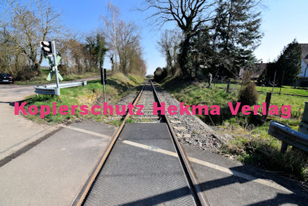 Kapellen-Drusweiler (Pfalz) Eisenbahn - Bahnübergang BÜ 7,4 - 1341 - Friedhofstr./Friedhof