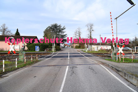 Knöringen Eisenbahn - Knöringen Bahnübergang BÜ 13,6 - Bahnhofstraße