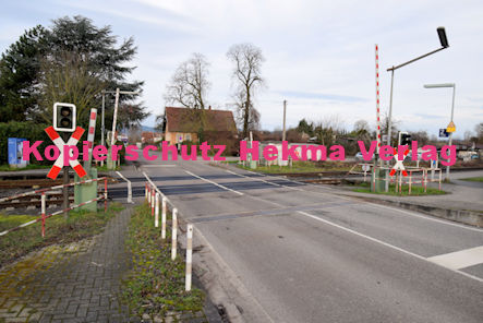 Knöringen Eisenbahn - Knöringen Bahnübergang BÜ 13,6 - Bahnhofstraße