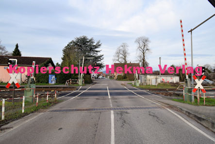 Knöringen Eisenbahn - Knöringen Bahnübergang BÜ 13,6 - Bahnhofstraße