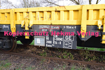 Landau Pfalz Eisenbahn - Landau Bahnübergang 1141 BÜ 22,6 - Rodenweg