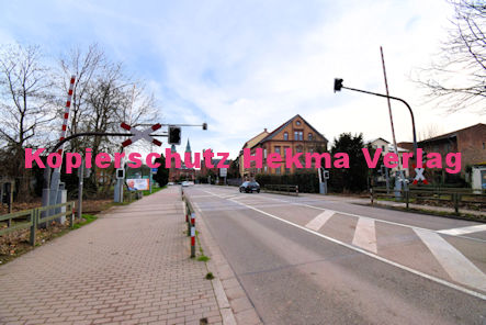 Landau Pfalz Eisenbahn - Landau Bahnübergang BÜ 26,9 - Schloßstraße