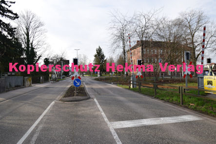 Landau Pfalz Eisenbahn - Landau Bahnübergang BÜ 26,6 - Weißenburger Straße