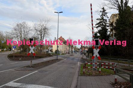 Landau Pfalz Eisenbahn - Landau Bahnübergang BÜ 26,6 - Weißenburger Straße