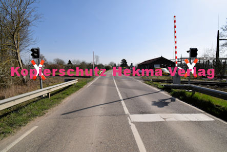 Maximiliansau Eisenbahn - Maximiliansau Bahnübergang - Landstraße/Ortsausgang - Bü 52,063 Maximiliansau 2