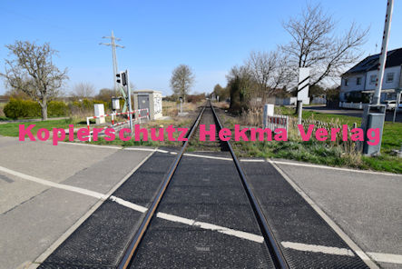 Maximiliansau Eisenbahn - Maximiliansau Bahnübergang - Staudenäcker - Bü 51,735 Maximiliansau 1