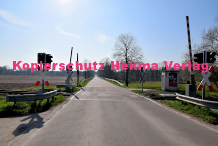 Winden (Pfalz) Eisenbahn - Winden K 12 - Bahnübergang BÜ 1,3 Steinweilerer Str.