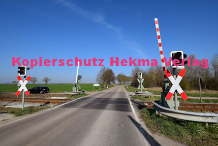 Winden (Pfalz) Eisenbahn - Winden K 12 - Bahnübergang BÜ 1,3 Steinweilerer Str.