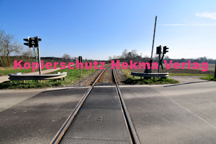 Winden (Pfalz) Eisenbahn - Winden K 12 - Bahnübergang BÜ 1,3 Steinweilerer Str.