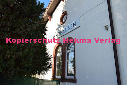 Berghausen (Pfalz) Eisenbahn - Bahnhaltepunkt Berghausen - Bahnhofsgebäude
