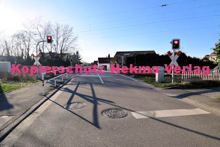 Berghausen (Pfalz) Eisenbahn - Bahnübergang Berghausen - Bü Berghausen 2 km 12,734 Dudenhofer Straße