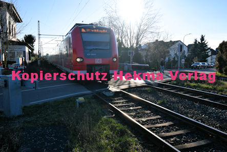 Berghausen (Pfalz) Eisenbahn - Bahnübergang Berghausen - Bü Berghausen 2 km 12,734 Dudenhofer Straße