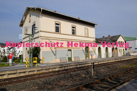 Deidesheim Eisenbahn - Deidesheim Bahnhof - Bahnhofsgebäude