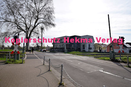 Deidesheim Eisenbahn - Deidesheim Bahnübergang Bü 6,3 - Bahnhofstraße