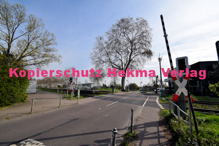 Deidesheim Eisenbahn - Deidesheim Bahnübergang Bü 6,3 - Bahnhofstraße