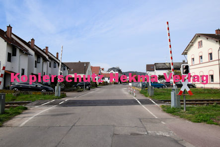 Forst an der Weinstraße - Eisenbahn - Forst Bahnübergang 2320 Bü 10,1 - Heidweg