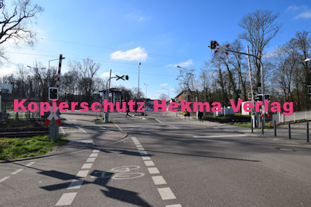 Germersheim Eisenbahn - Bahnübergang Germersheim Bü km 23,908 Rudolf von Habsburg Straße