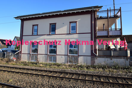 Heiligensten (Pfalz) Eisenbahn - Bahnhaltepunkt Heiligenstein - Bahnhofsgebäude