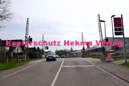 Kandel (Pfalz) - Eisenbahn - Kandel Bahnübergang 1210 Bü 7,1 - Bahnhofstraße