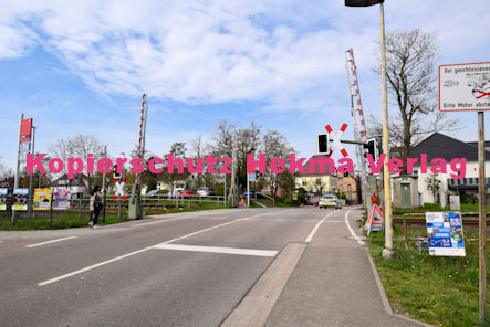 Kandel (Pfalz) - Eisenbahn - Kandel Bahnübergang 1210 Bü 7,1 - Bahnhofstraße