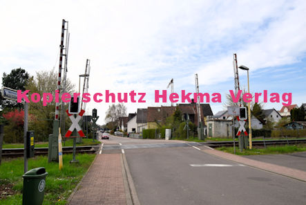 Kandel (Pfalz) - Eisenbahn - Kandel Bahnübergang 1207 Bü 6,136 - Hubstraße