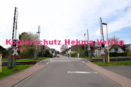 Kandel (Pfalz) - Eisenbahn - Kandel Bahnübergang 1207 Bü 6,136 - Hubstraße