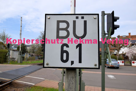 Kandel (Pfalz) - Eisenbahn - Kandel Bahnübergang 1207 Bü 6,136 - Hubstraße