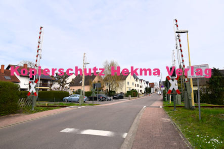 Kandel (Pfalz) - Eisenbahn - Kandel Bahnübergang 1207 Bü 6,136 - Hubstraße