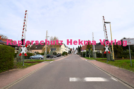 Kandel (Pfalz) - Eisenbahn - Kandel Bahnübergang 1207 Bü 6,136 - Hubstraße