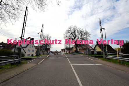 Kandel (Pfalz) - Eisenbahn - Kandel Bahnübergang 1208 Bü 6,267 - Saarstraße