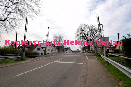 Kandel (Pfalz) - Eisenbahn - Kandel Bahnübergang 1208 Bü 6,267 - Saarstraße