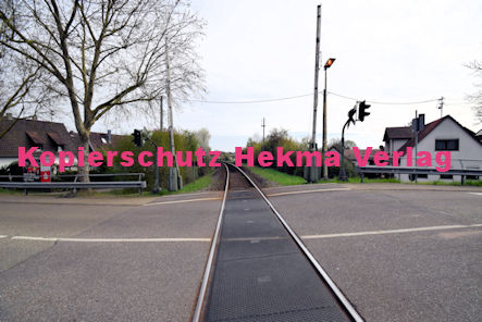 Kandel (Pfalz) - Eisenbahn - Kandel Bahnübergang 1208 Bü 6,267 - Saarstraße