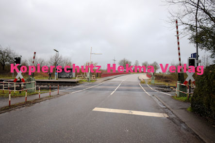 Knöringen Eisenbahn - Knöringen Bahnübergang BÜ 13,6 - Bahnhofstraße