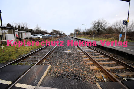 Knöringen Eisenbahn - Knöringen Bahnübergang BÜ 13,6 - Bahnhofstraße