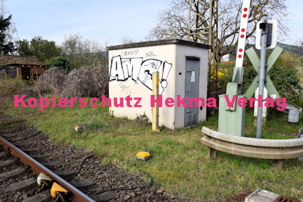 Königsbach (Pfalz) Eisenbahn - Königsbach Bahnübergang Bü 3,7 - Deidesheimer Straße