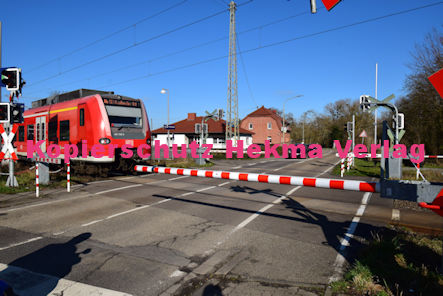 Lingenfeld Eisenbahn - Lingenfeld Bahnübergang - Bü Lingenfeld km 19,225 - Altspeyerer Straße
