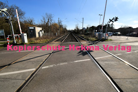 Lingenfeld Eisenbahn - Lingenfeld Bahnübergang - Bü Lingenfeld km 19,225 - Altspeyerer Straße