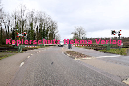 Rohrbach (Pfalz) Eisenbahn - Rohrbach Bahnübergang Bahnhofstraße/L493