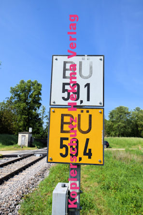 Berg Pfalz Eisenbahn - Berg Bahnübergang - Bü Berg V km 59,194 - Damm