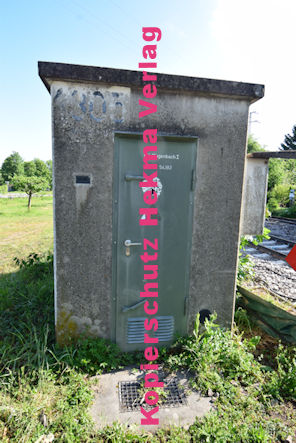 Hagenbach (Pfalz) Eisenbahn - Hagenbach - Bahnübergang 1303 Bü Hagenbach I km 54,182 - Ortsrandstraße/Feldweg/Kieswerk