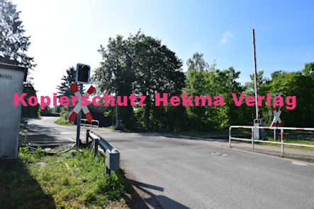 Hagenbach (Pfalz) Eisenbahn - Hagenbach - Bahnübergang 1303 Bü Hagenbach I km 54,182 - Ortsrandstraße/Feldweg/Kieswerk
