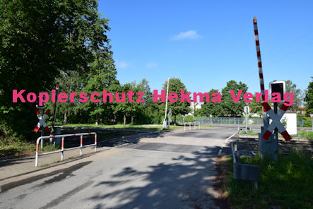Hagenbach (Pfalz) Eisenbahn - Hagenbach - Bahnübergang 1303 Bü Hagenbach I km 54,182 - Ortsrandstraße/Feldweg/Kieswerk