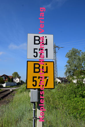 Neuburg am Rhein Eisenbahn - Neuburg Bahnübergang - Bü km 57,135 Neuburg 2 - Waldstraße