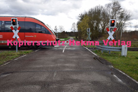Kapsweyer (Pfalz) Eisenbahn - Kapsweyer - Bahnübergang 1120 Bü 39,8 - Bahnhofstraße