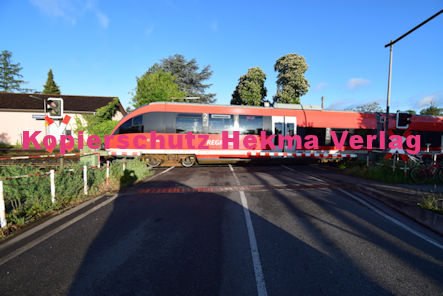 Knöringen Eisenbahn - Knöringen Bahnübergang 1032 BÜ 13,6 - Bahnhofstraße/L513